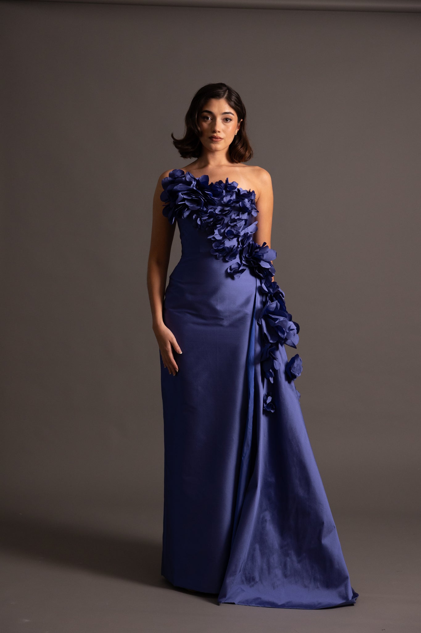 VIOLET GOWN IN BLUE