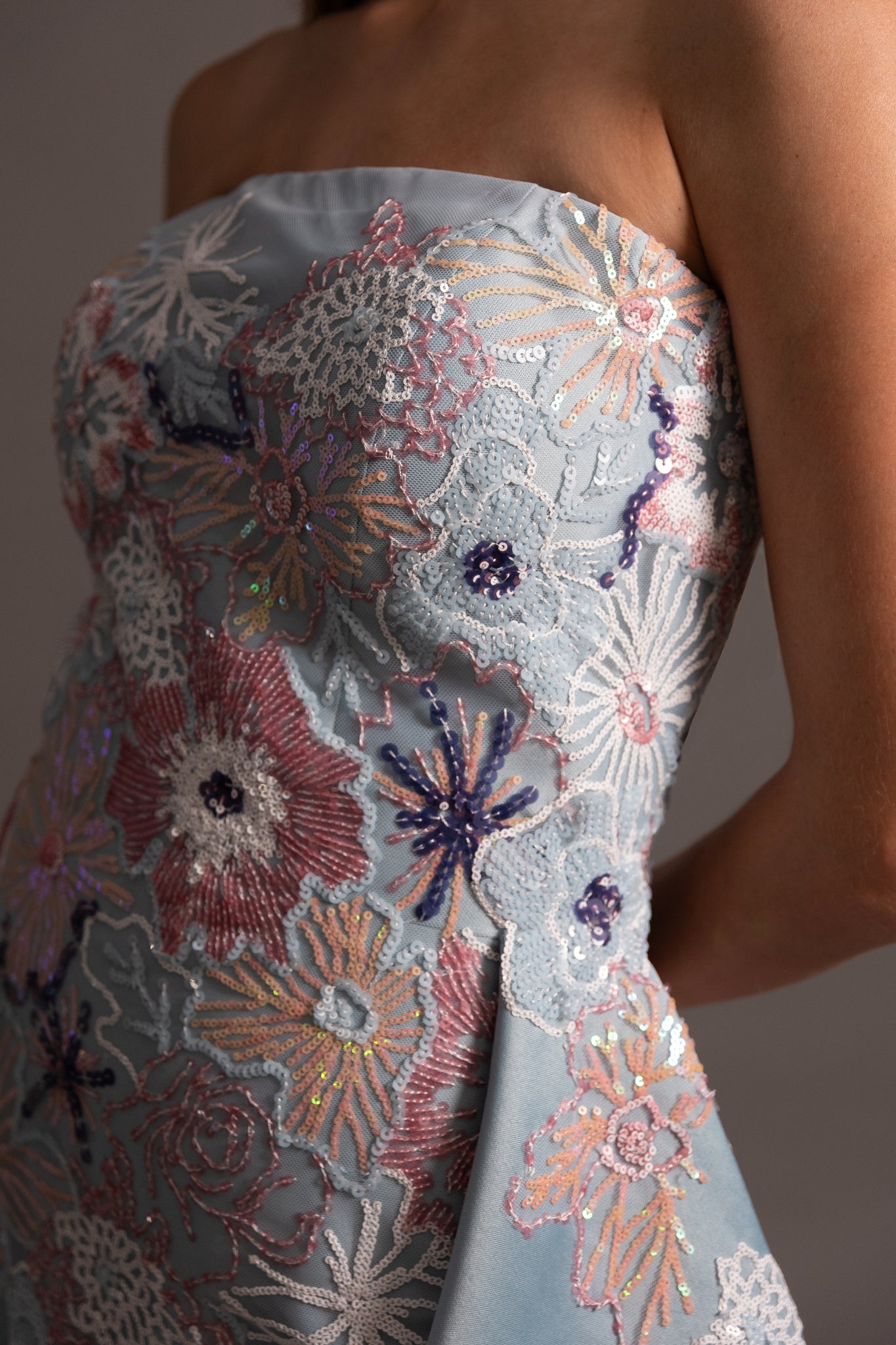 SPRING GOWN