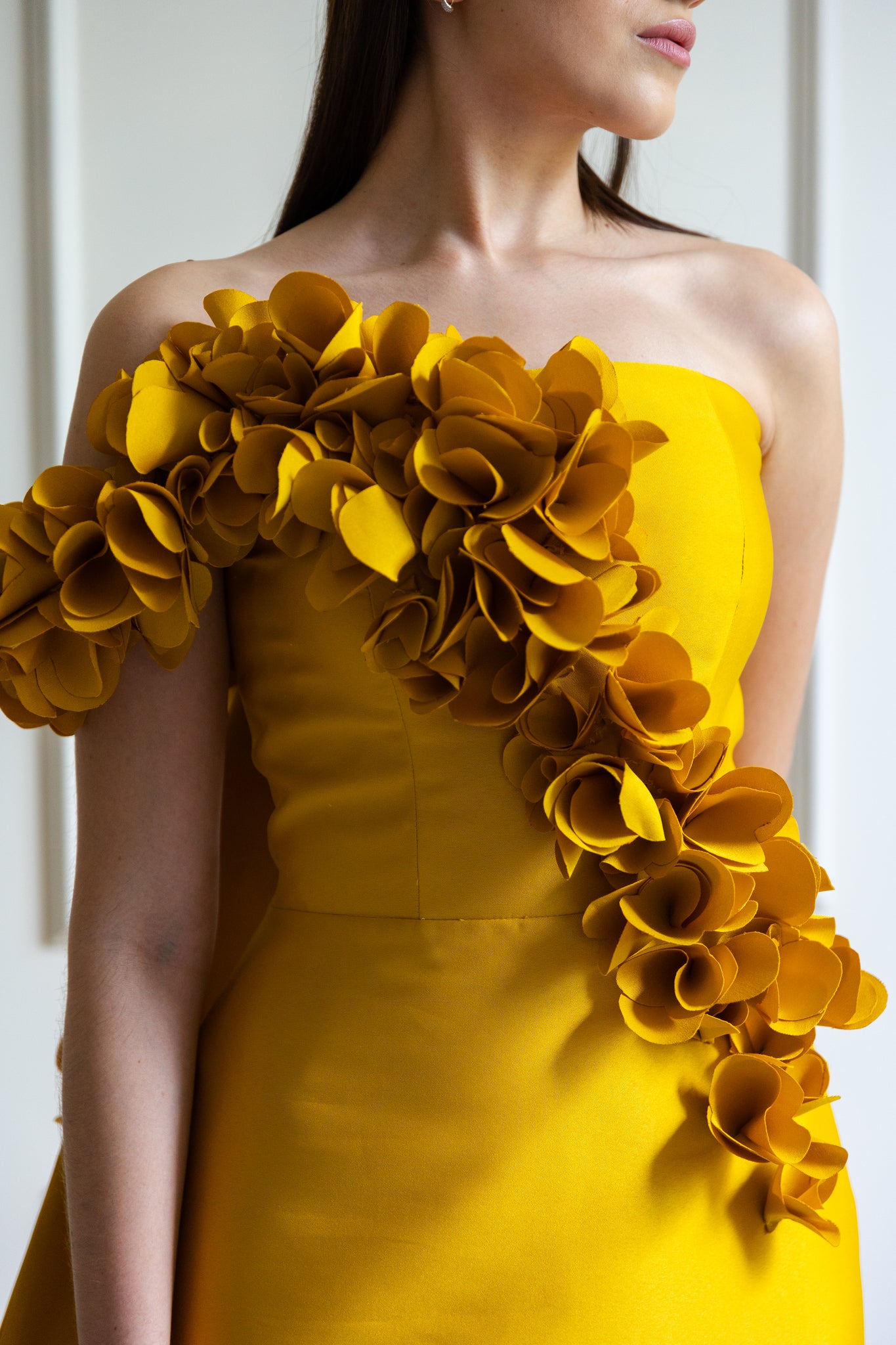 SARA GOWN IN MUSTARD