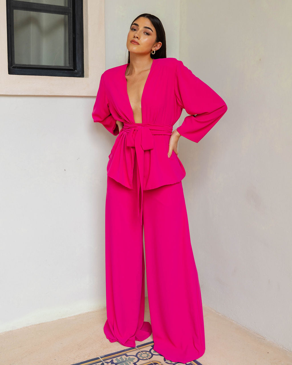 WEIGHTLESS SUIT IBIZA IN HOT PINK