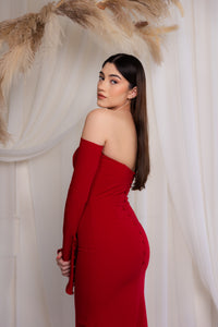 BECCA GOWN IN RED