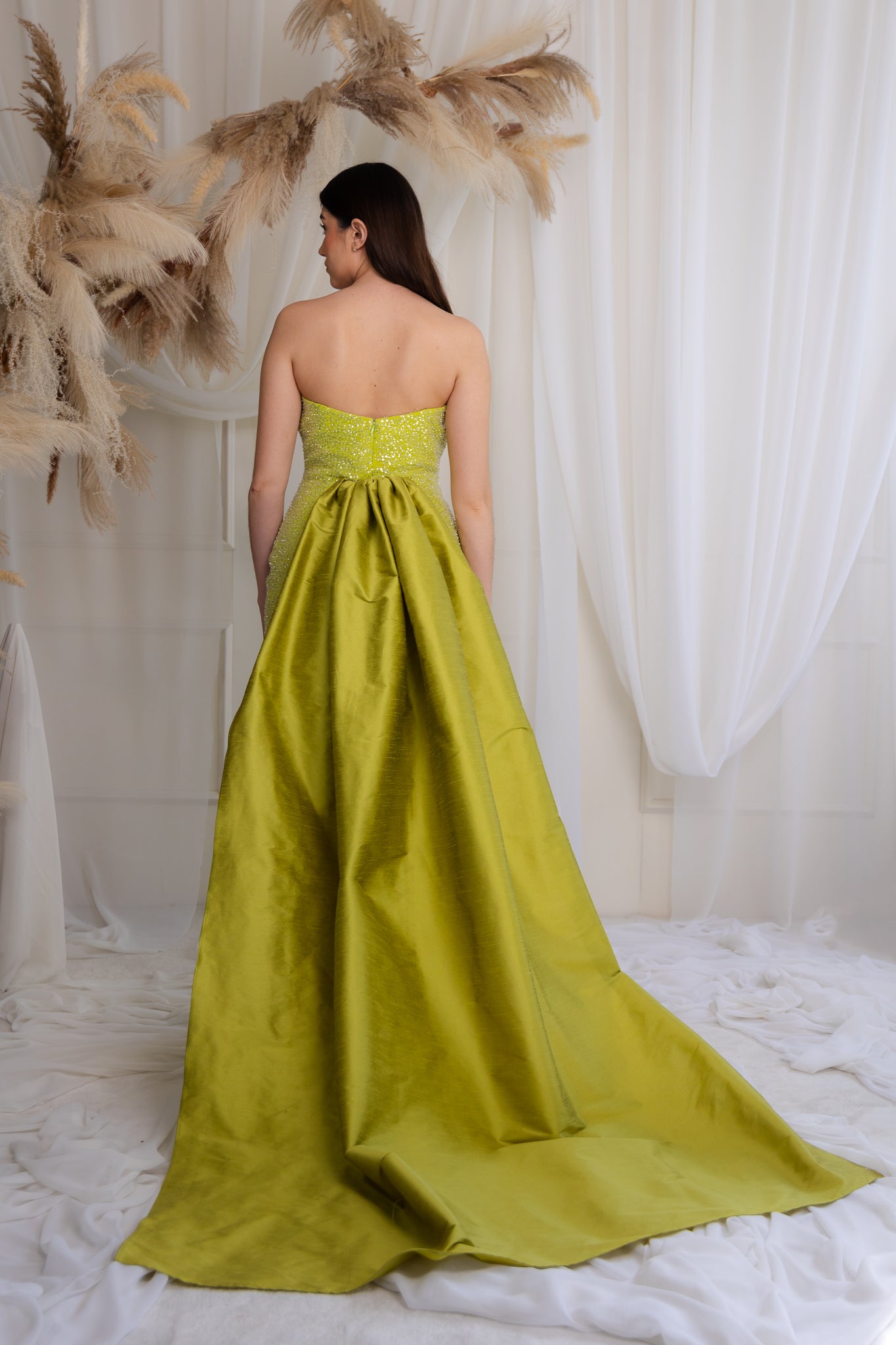 RAQUEL GOWN IN LIME