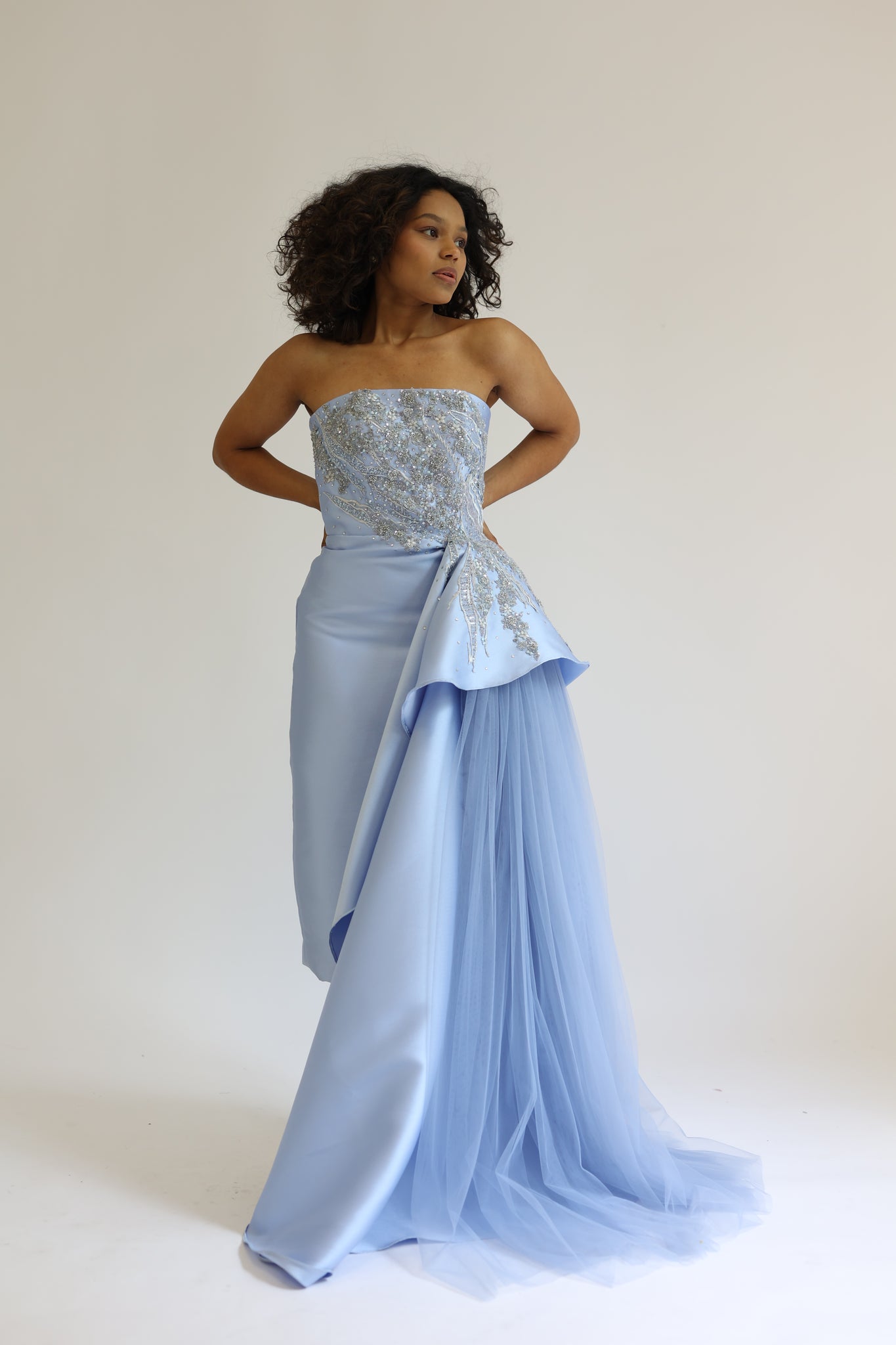 Sweet Midi Blue with Tulle Train