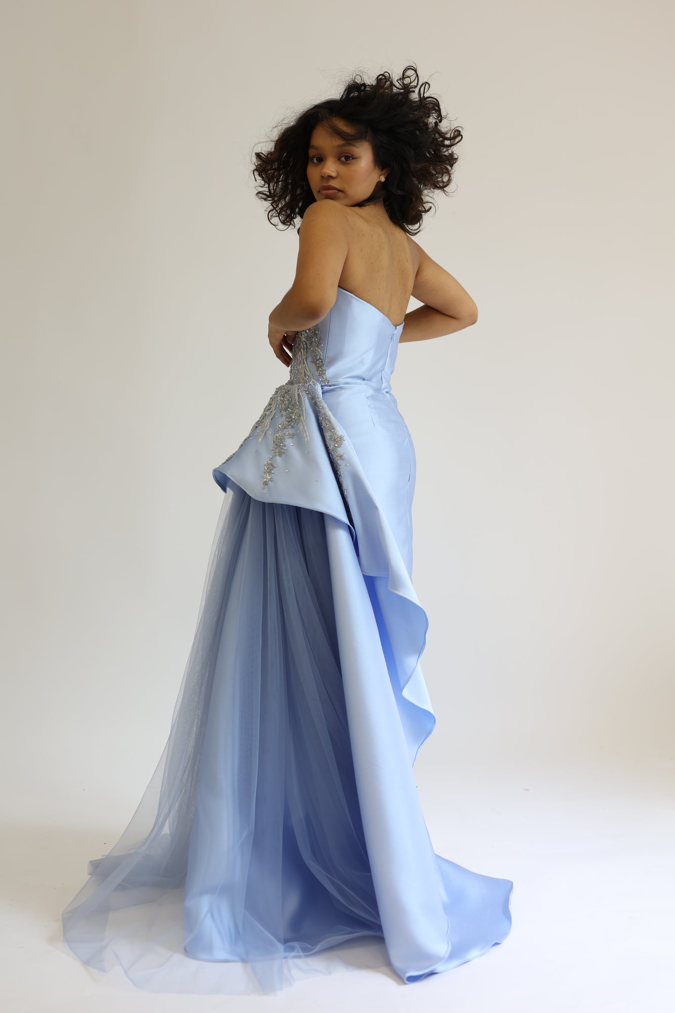 Sweet Midi Blue with Tulle Train