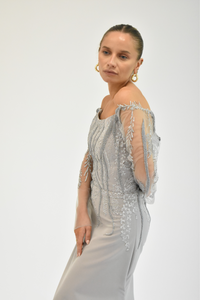 OFF THE SHOULDER EMBROIDERY LONG SLEEVES DRESS IN SILVER.