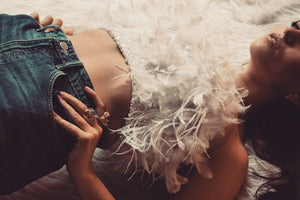 WHITE FEATHERS
