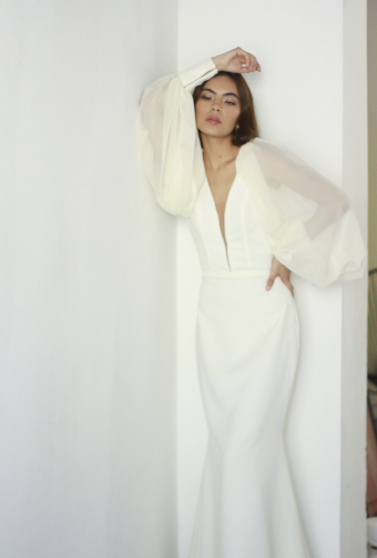 Classic long sleeve wedding dress.