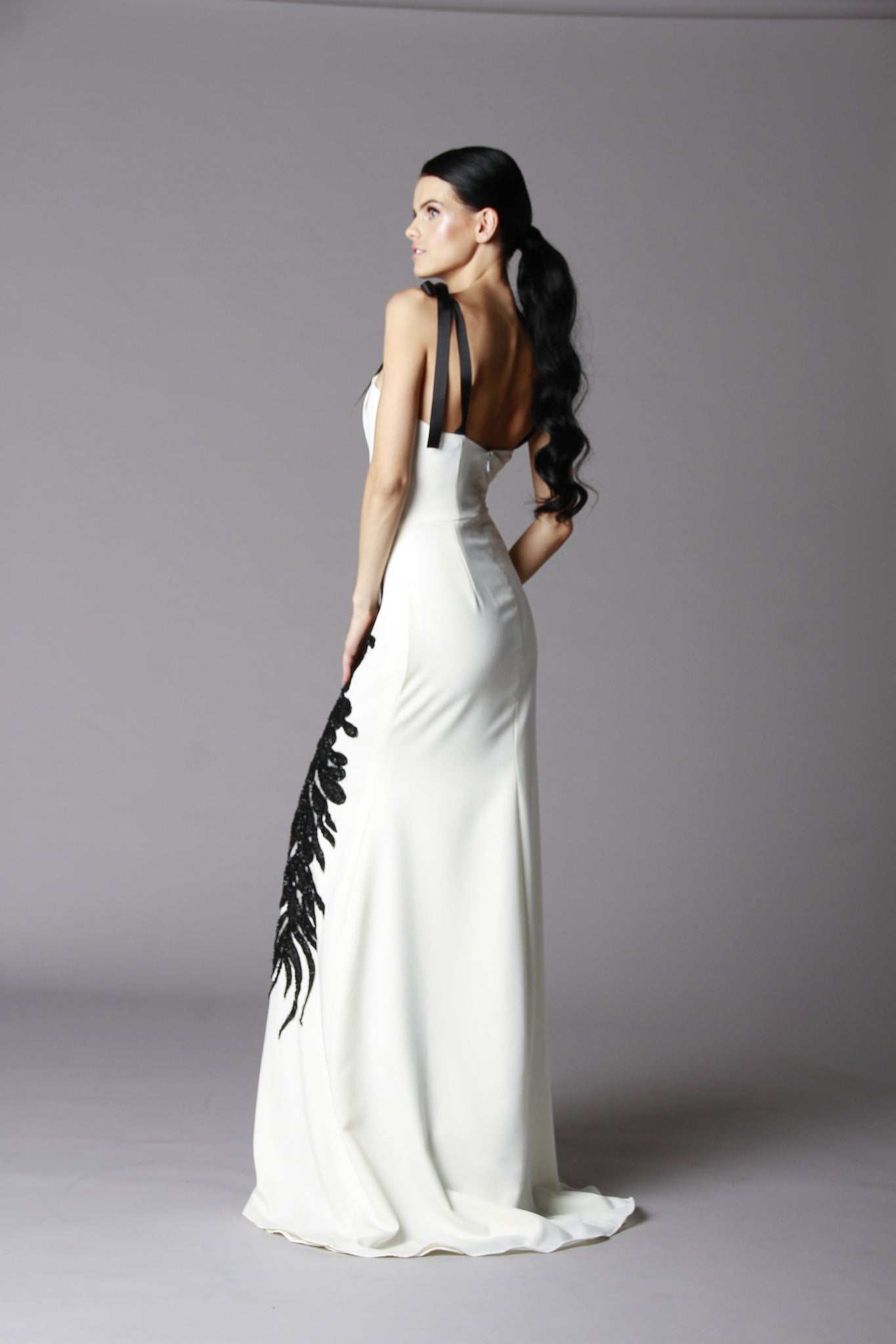 BLACK AND WHITE CLASSIC GOWN