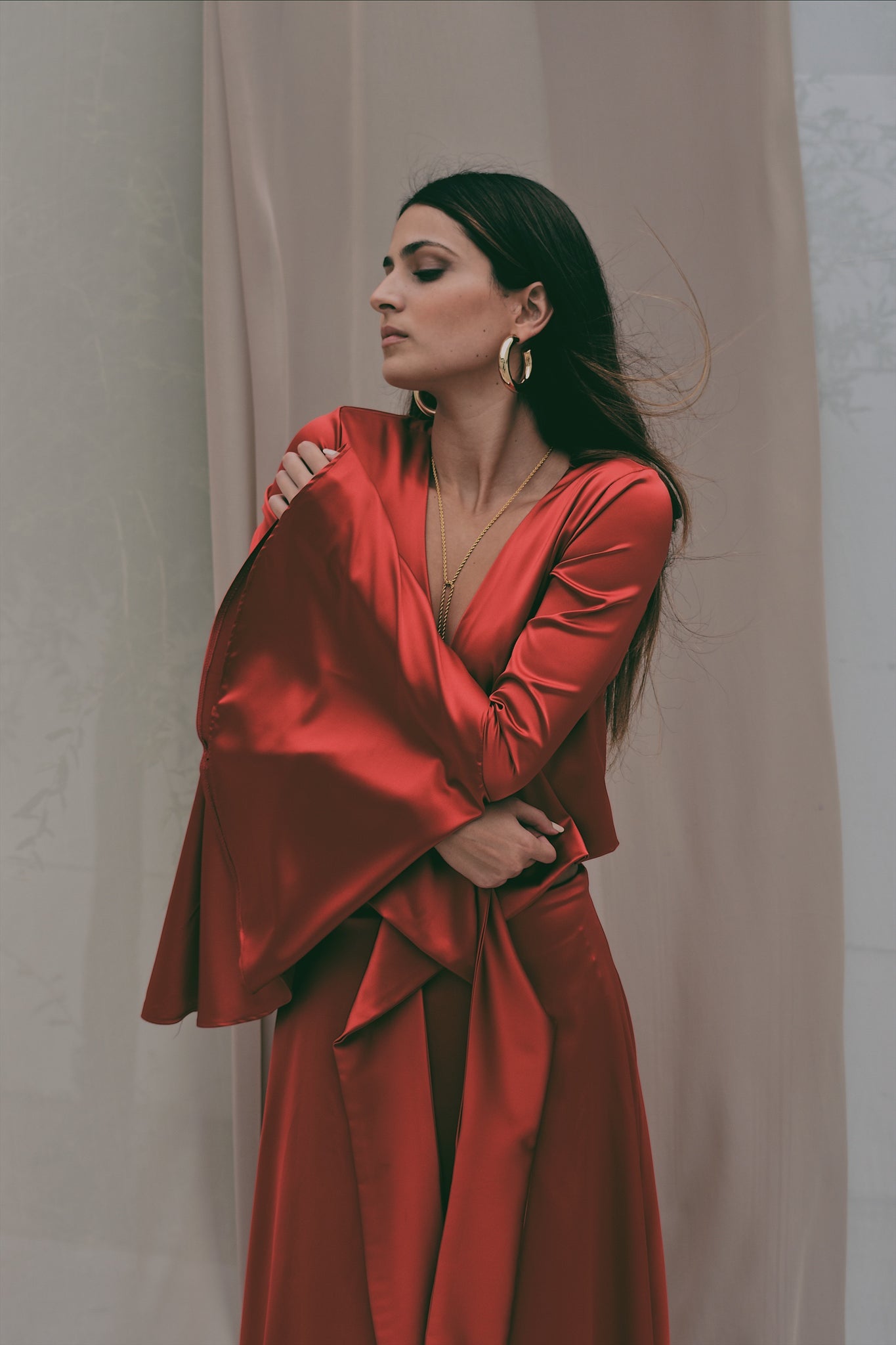 BASIC BOHO TOP IN RED
